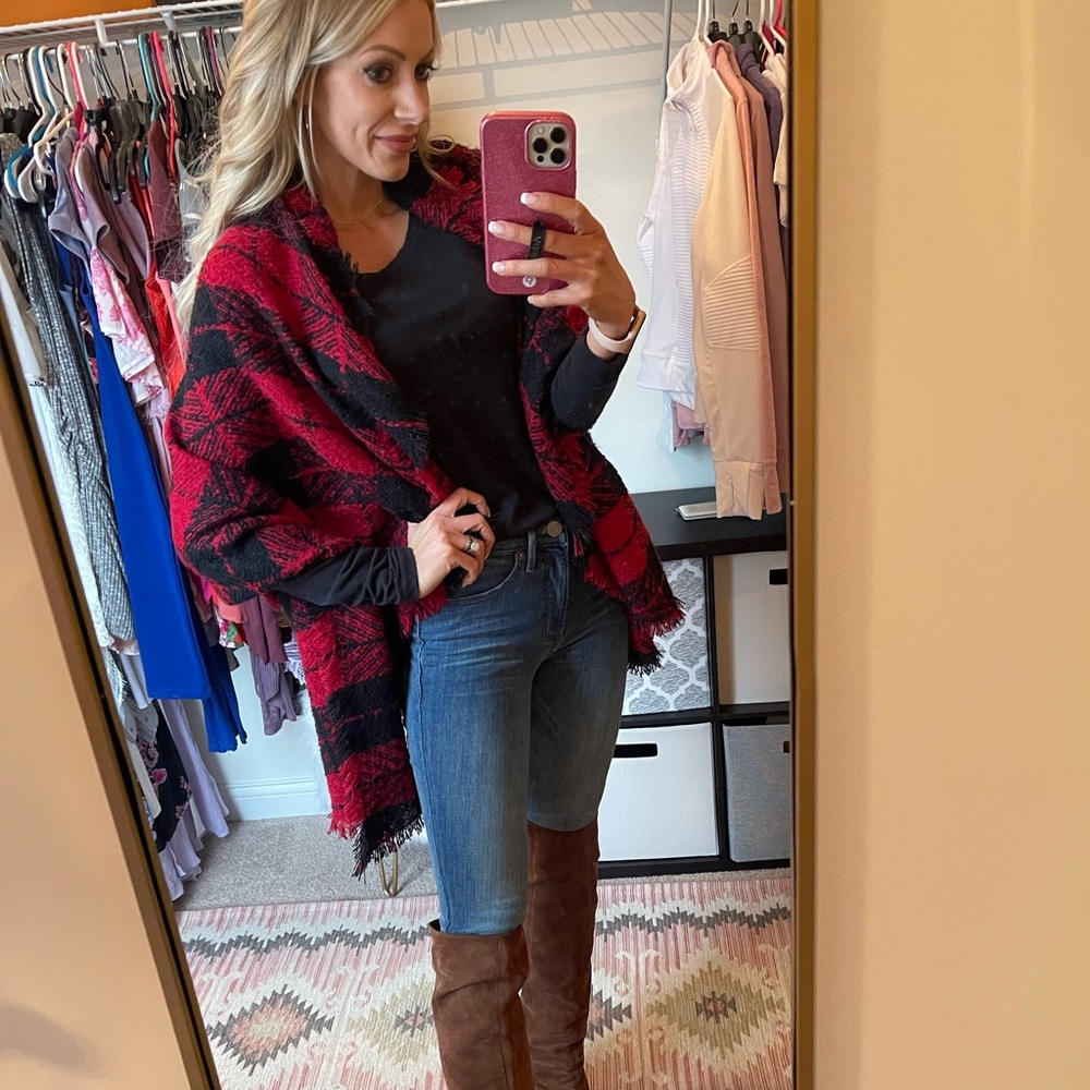 Boutique blanket scarf